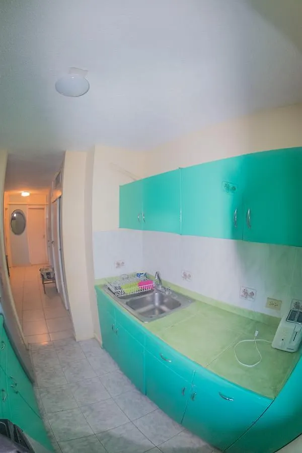 Sword Fish Beach Suite@ Turtle Towers Ocho Rios